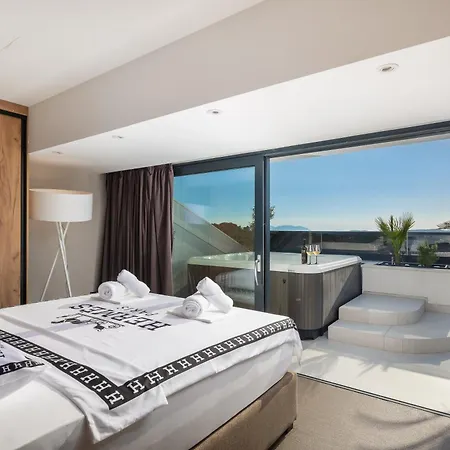 Luxury Penthouse Hvar With Jacuzzi & Sea View Appartement Hvar Town